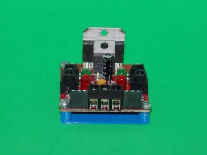 Solarbotics L298 Compact Motor Driver view1