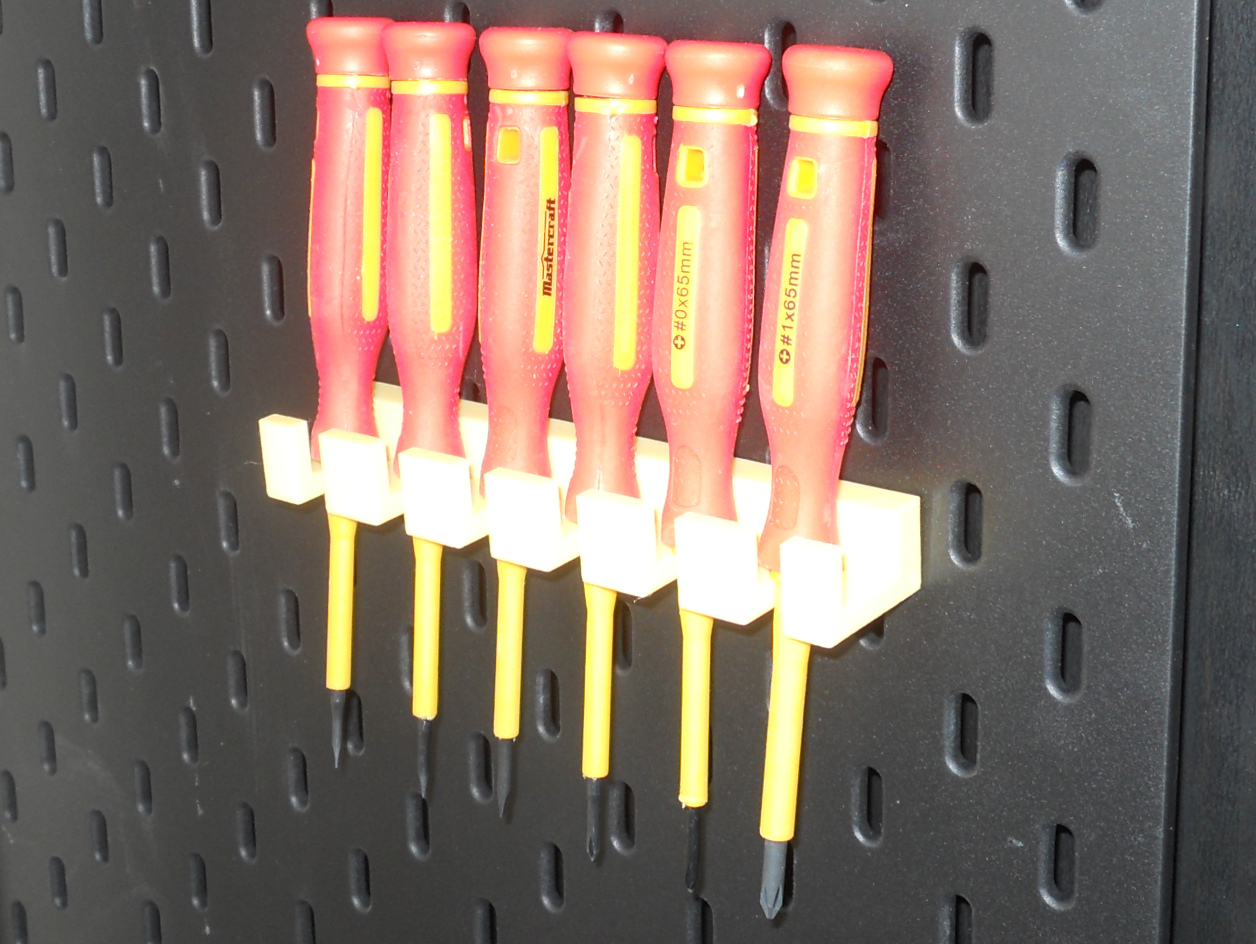 Parametric Skadis Comb Style Holder