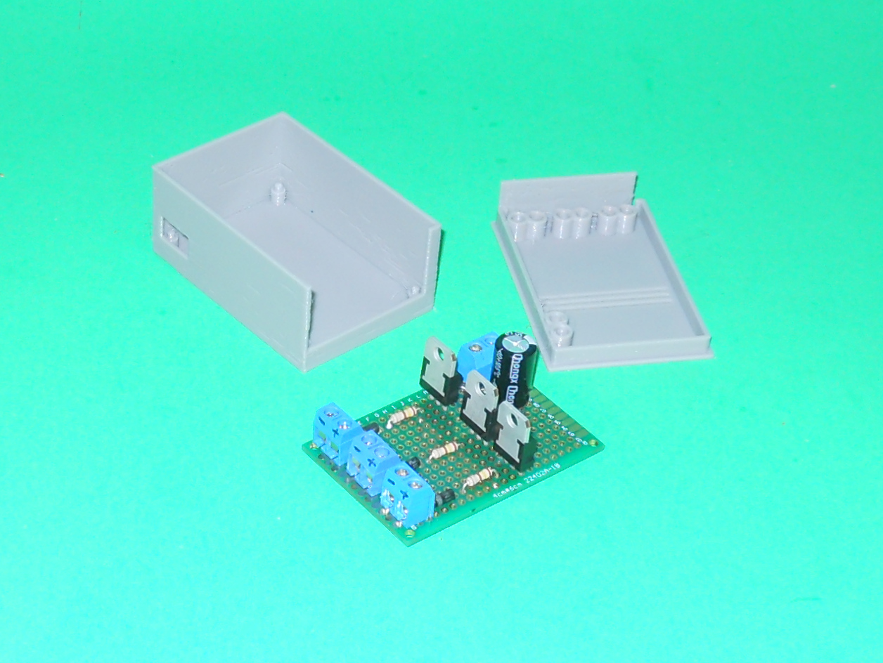 Triple 5mA battery trickle charger