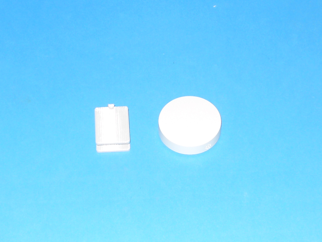 TimmerFlotte Holder for Ikea Ivar Shelving